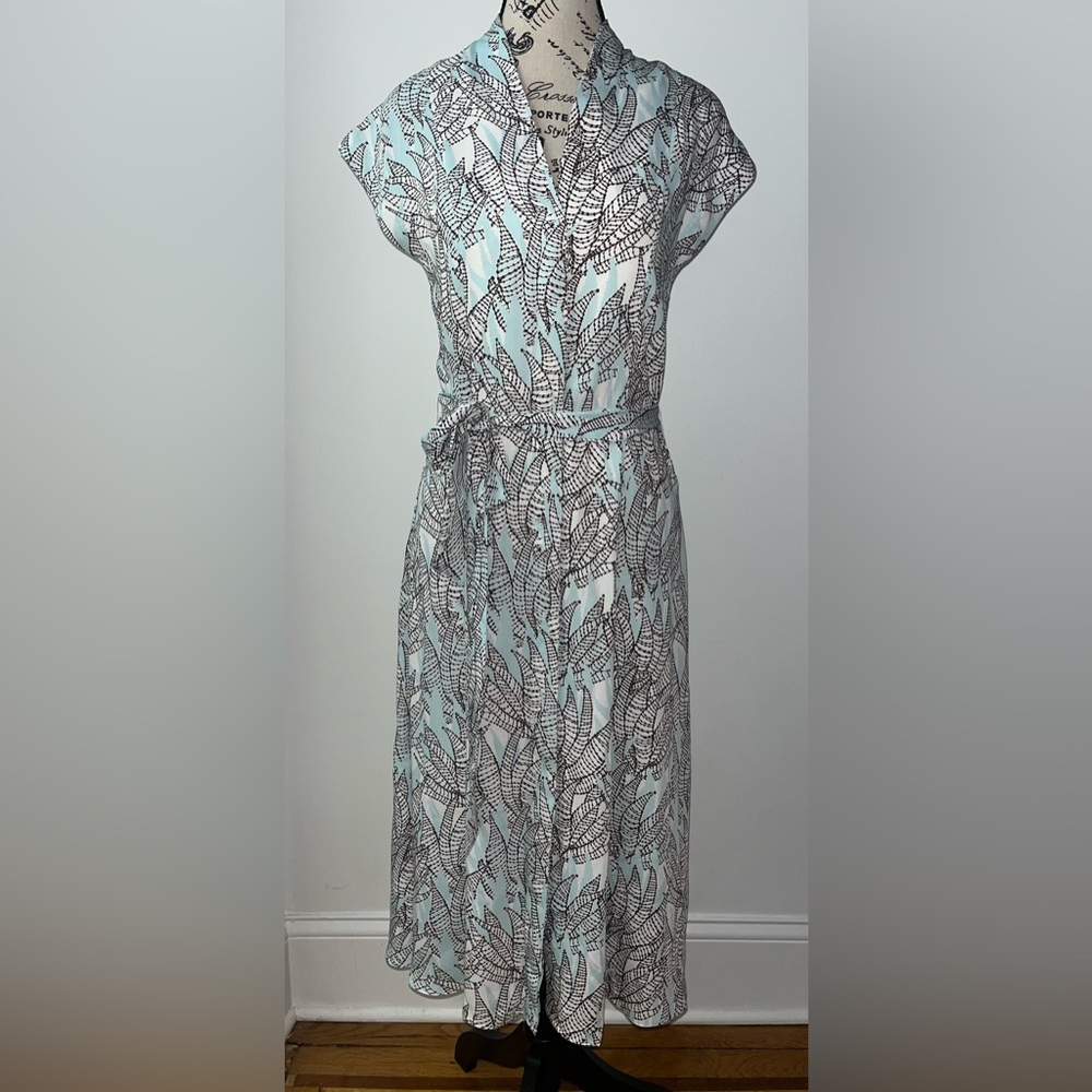 Summer Dress. Blue multicolored. Size 2